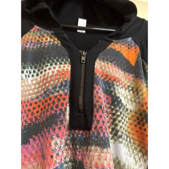 Avenue Womens Plus Size 26/28 Hooded Top With Colorful Abstract Front & Black Sl - Picture 2 of 4